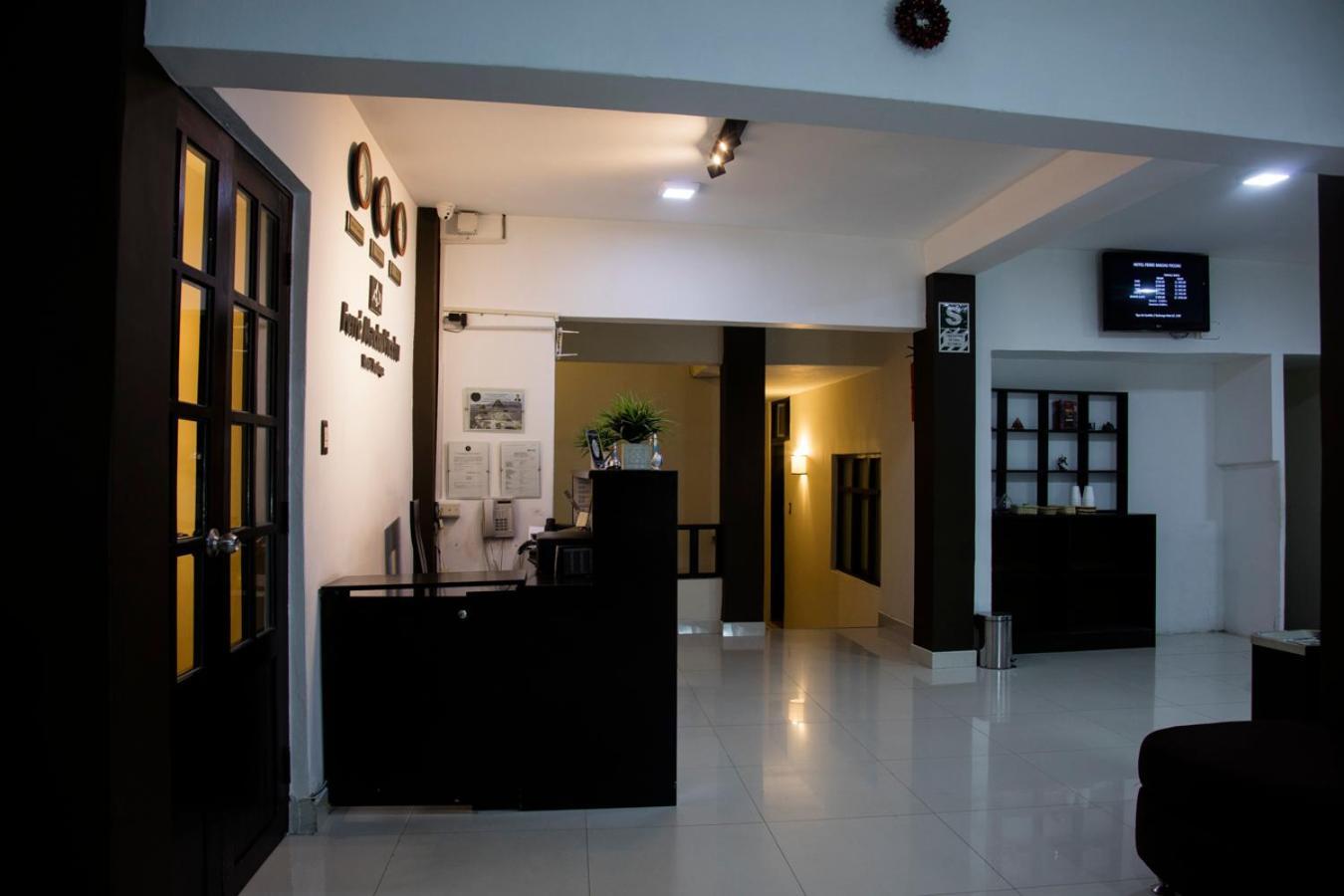Hotel Ferre ماتْشّوبيكتْشو المظهر الخارجي الصورة