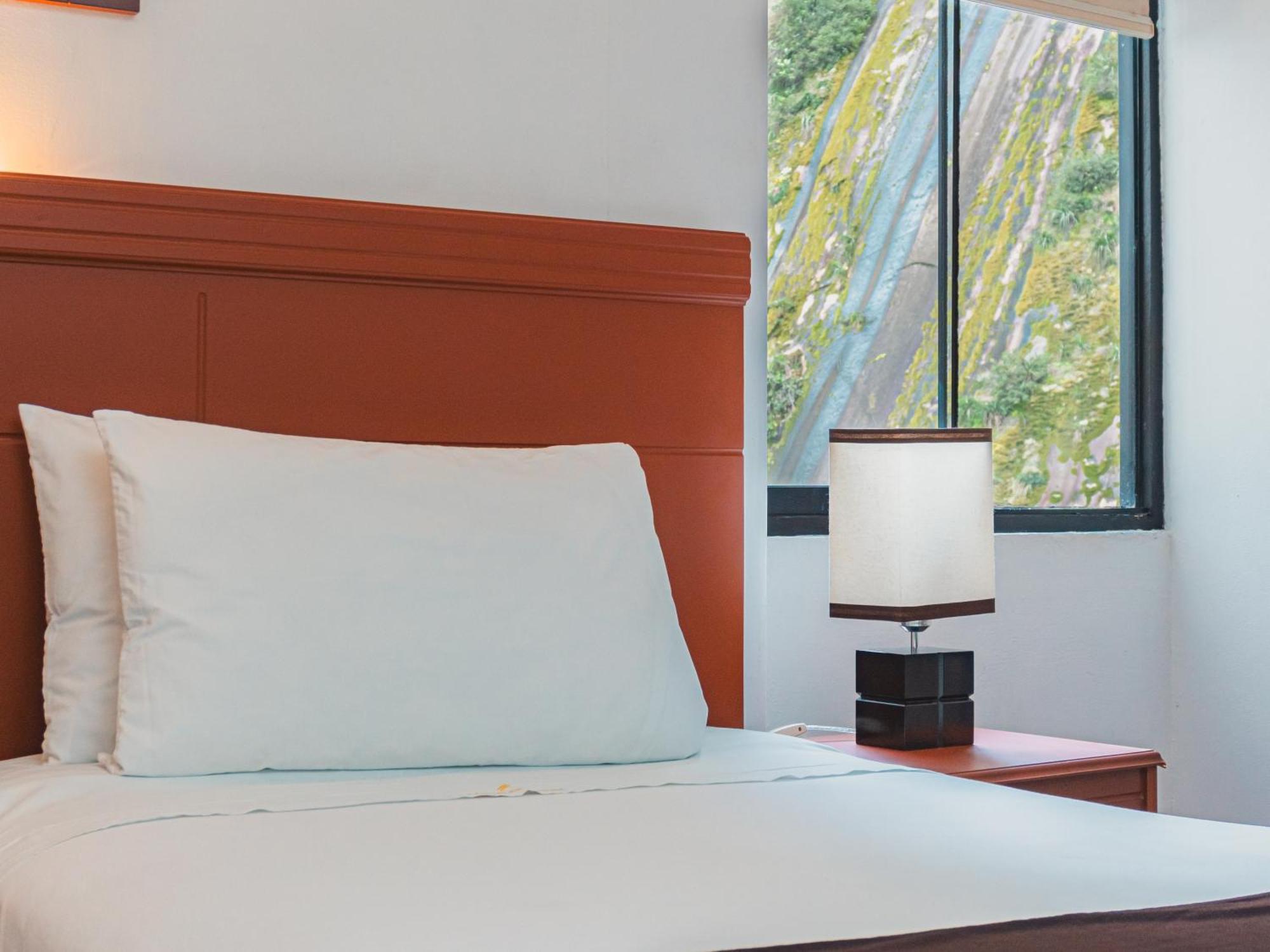 Hotel Ferre ماتْشّوبيكتْشو المظهر الخارجي الصورة